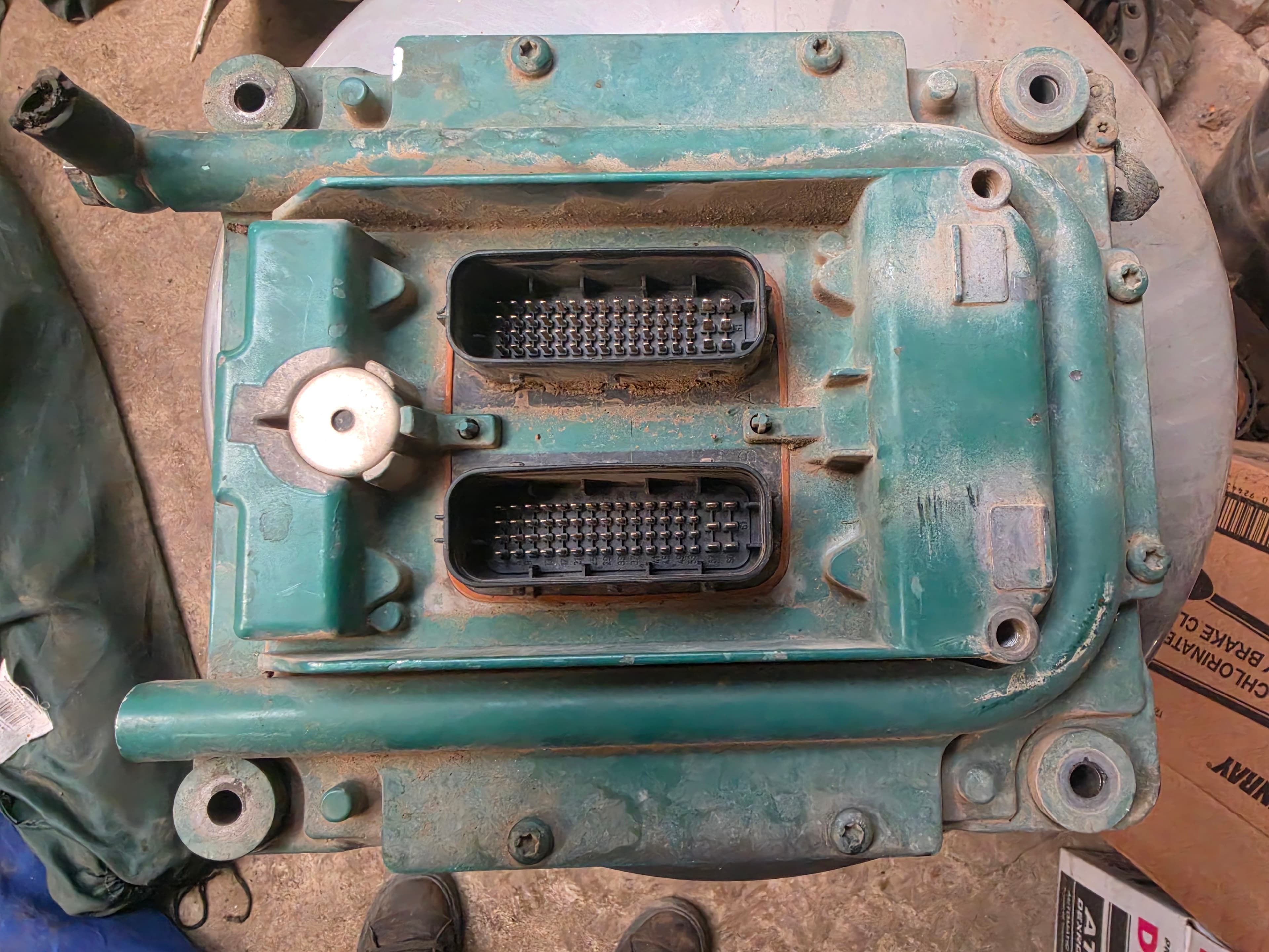 D12 Engine Control Module 2007