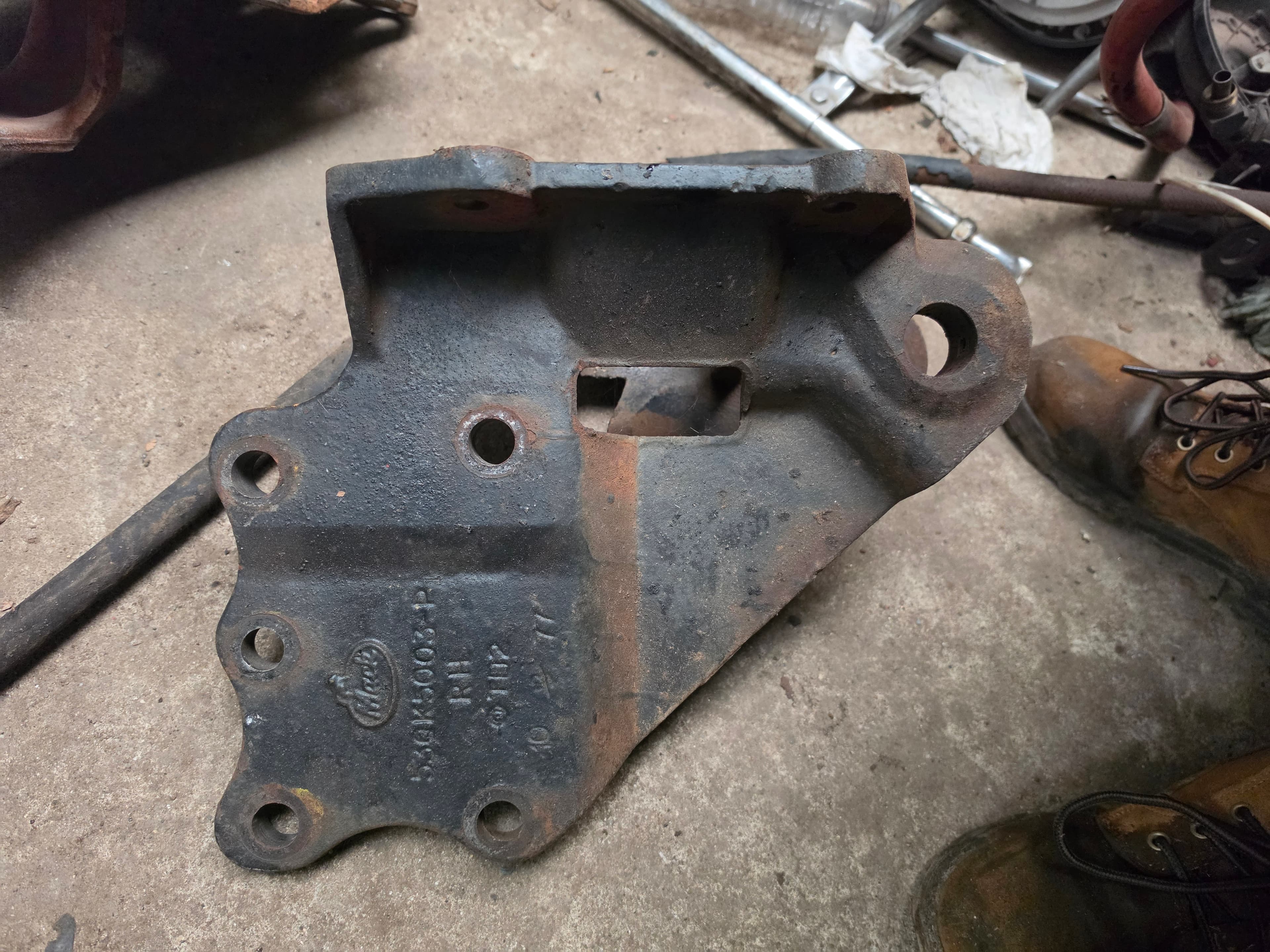 Mack Suspension Spring Hanger-Right/Passenger
