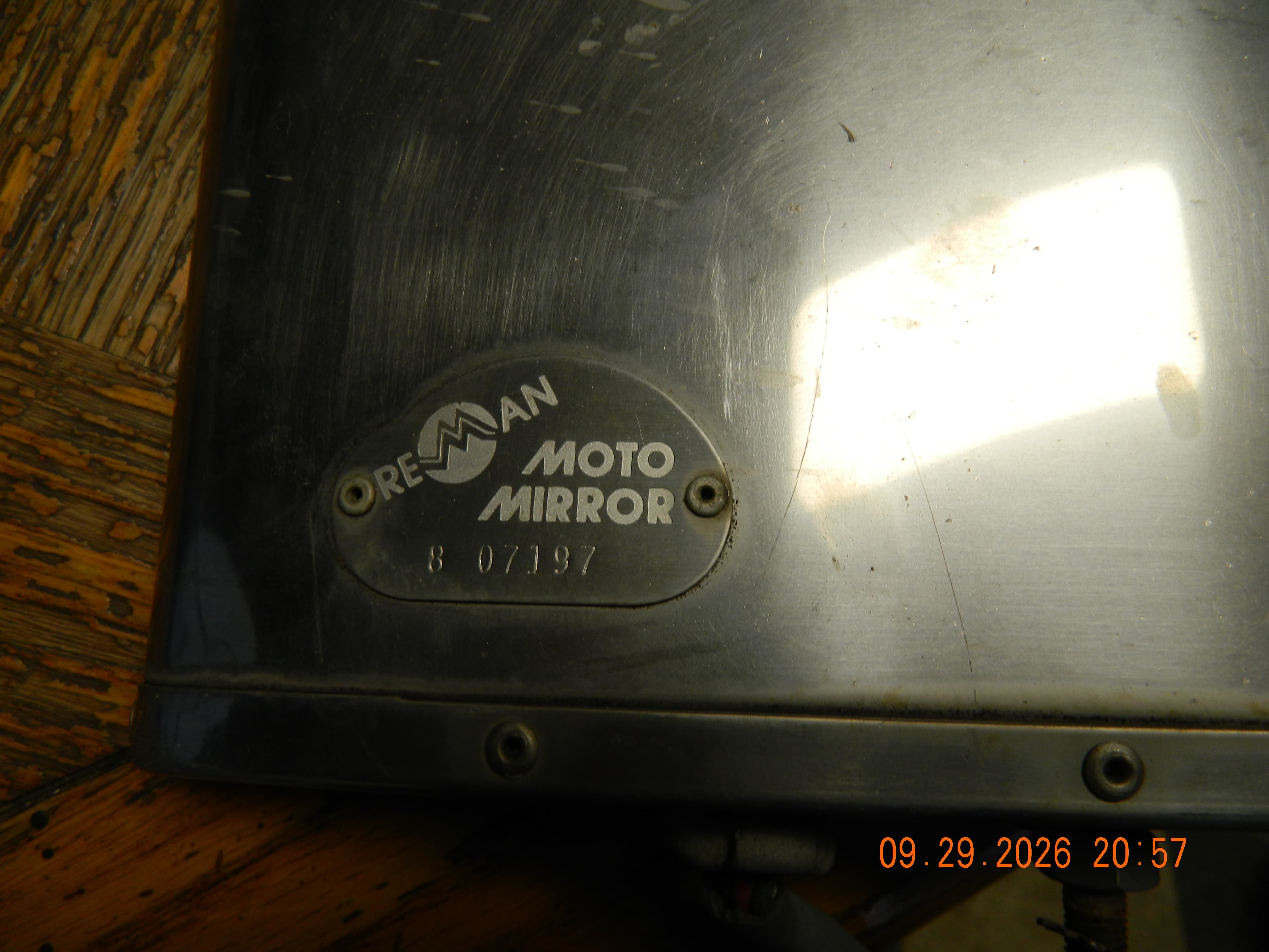 Moto-Mirror 8-6400 Right Door Mirror - used | 86400