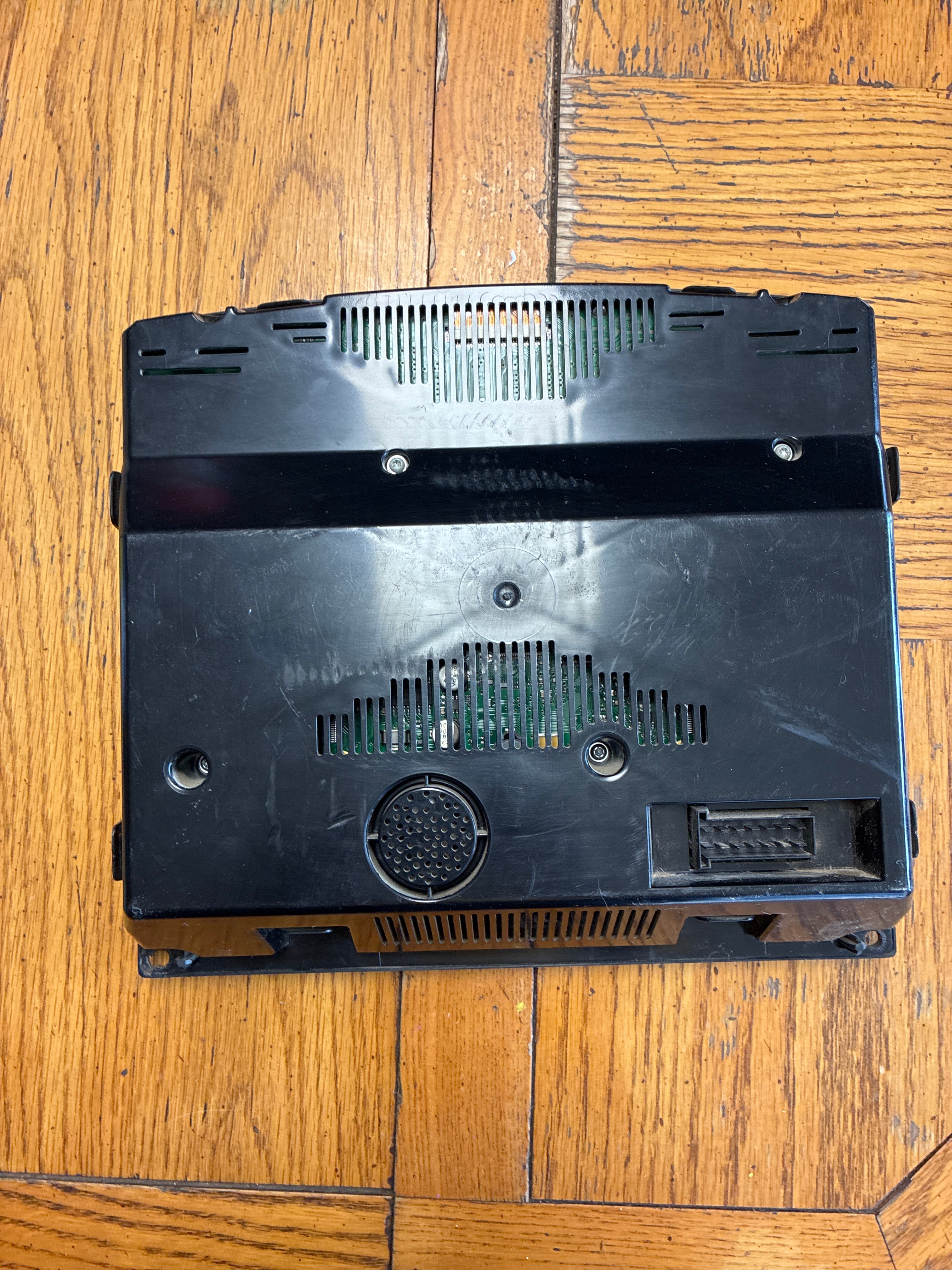 Kenworth T660 Speedometer Instrument Cluster