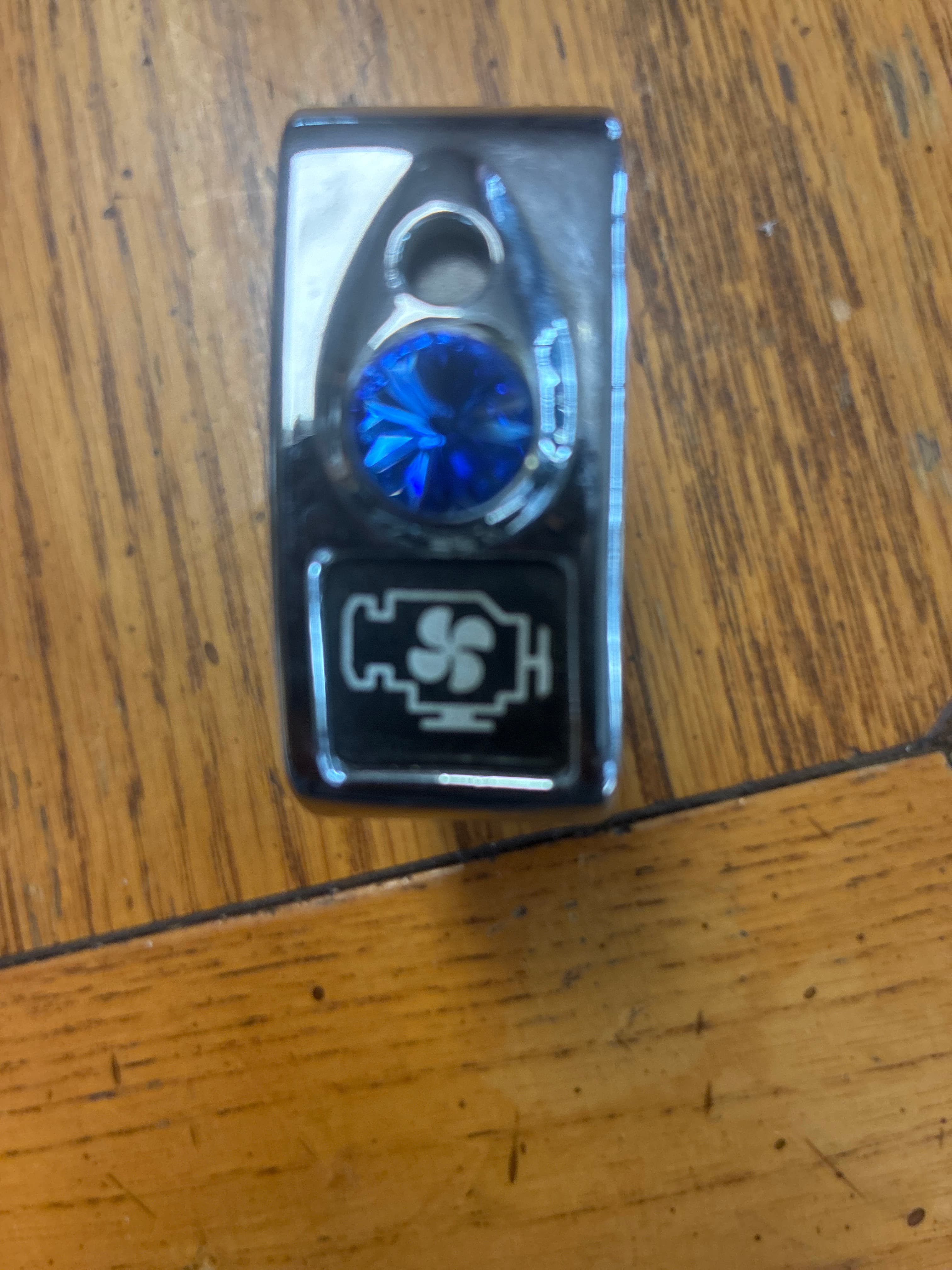 Paccar Engine Fan Override Switch
