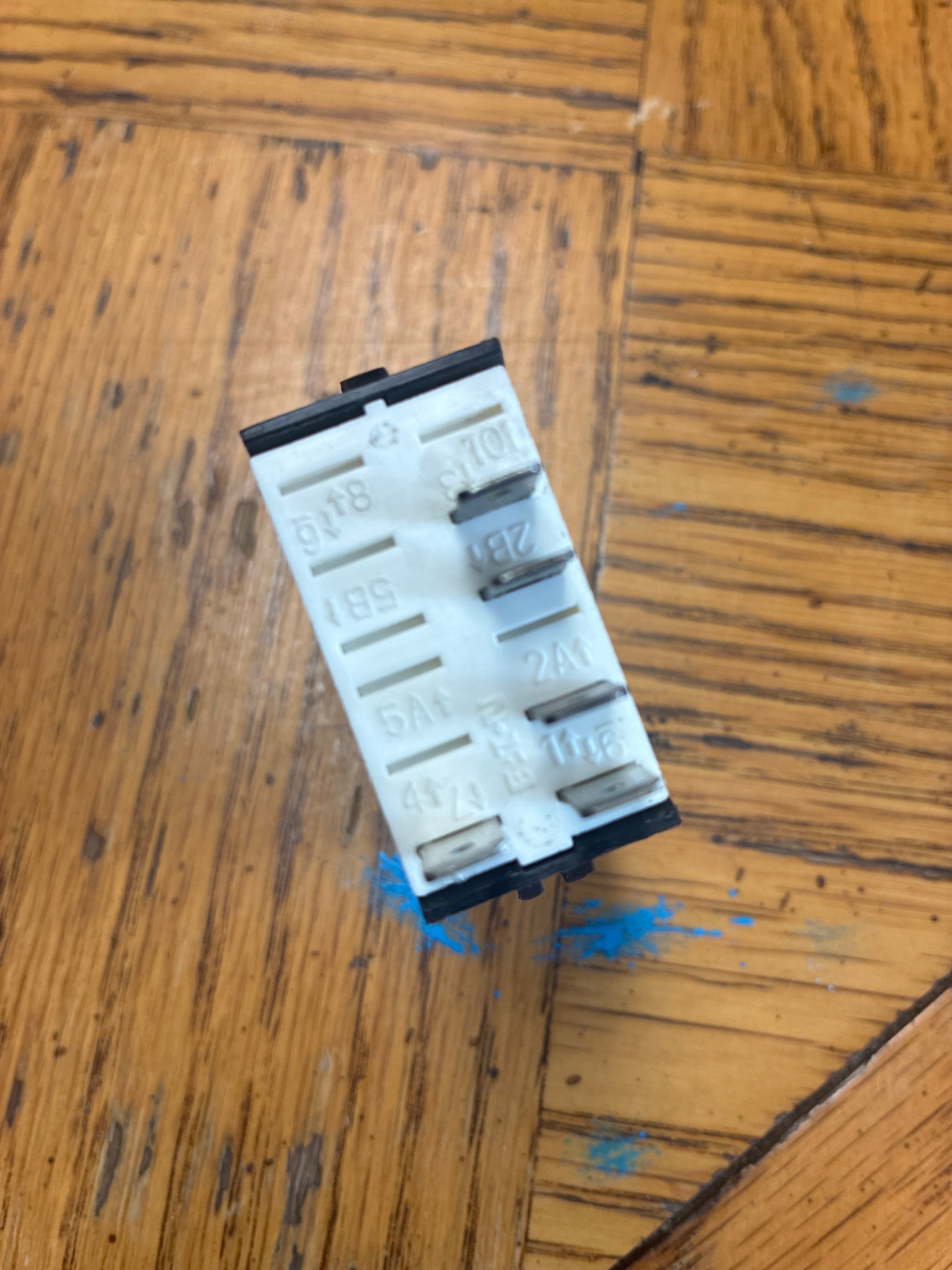 Kenworth Rocker Switch