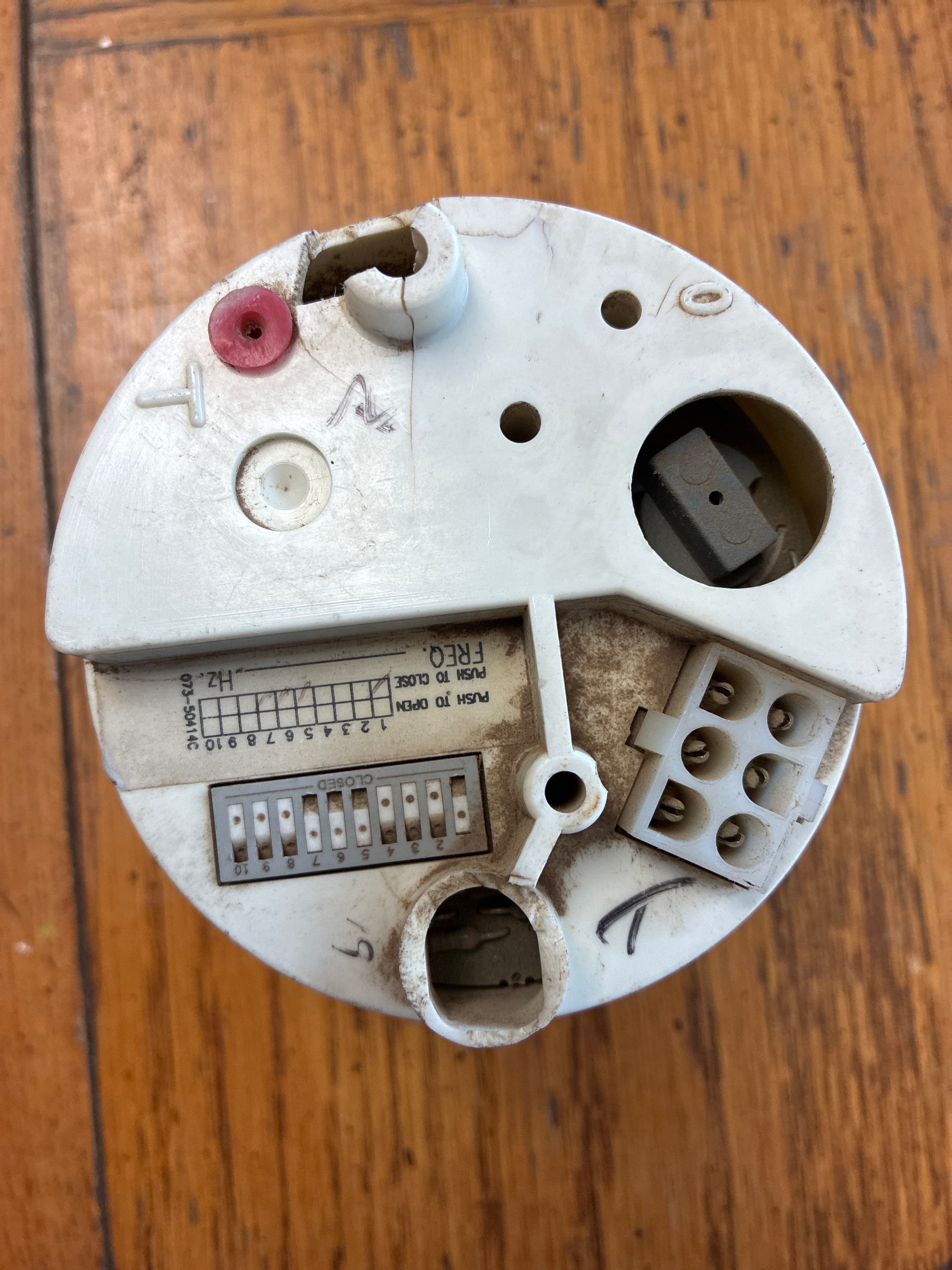 Peterbilt 359 Tachometer gauge