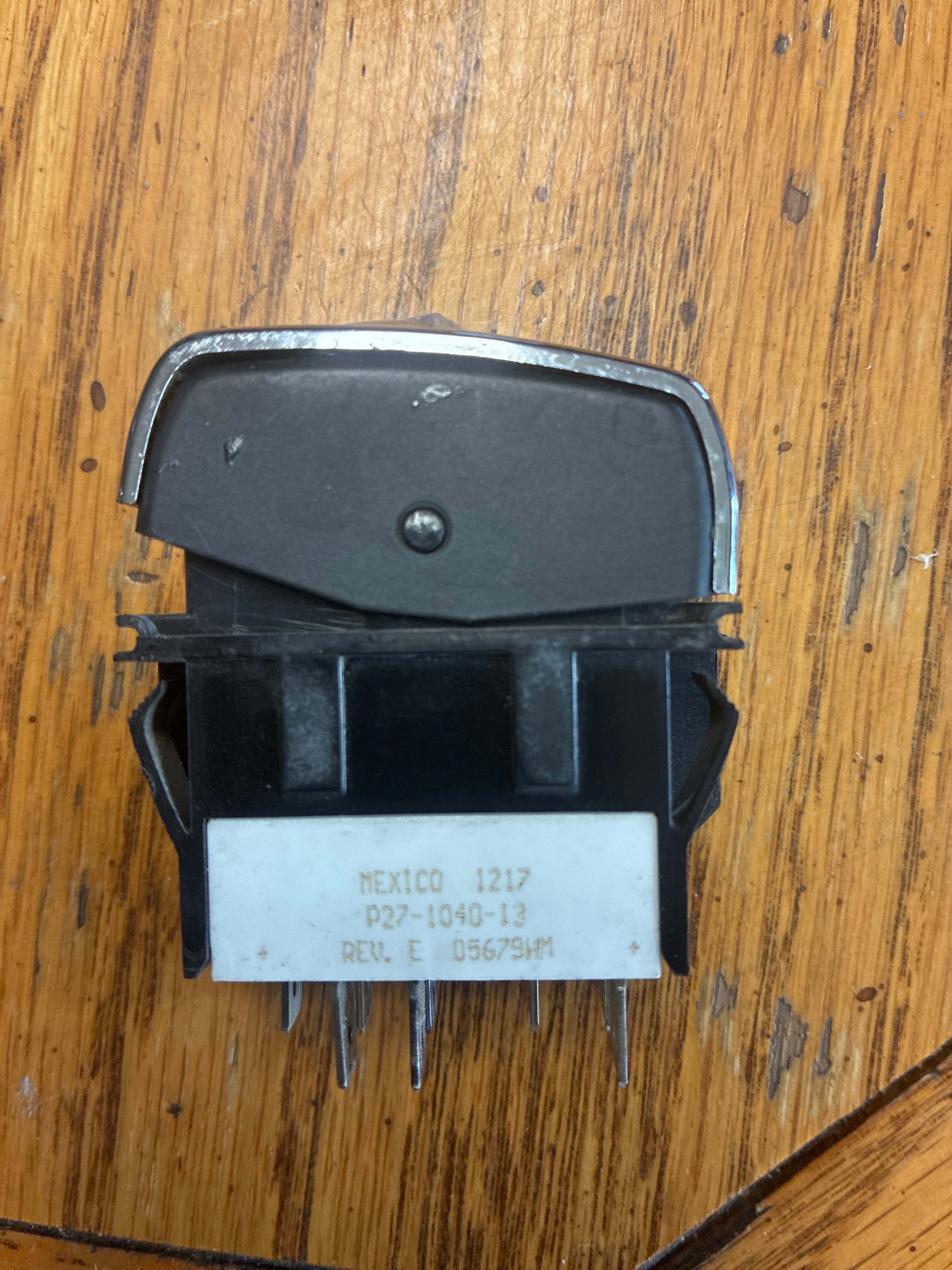 Paccar Engine Fan Override Switch