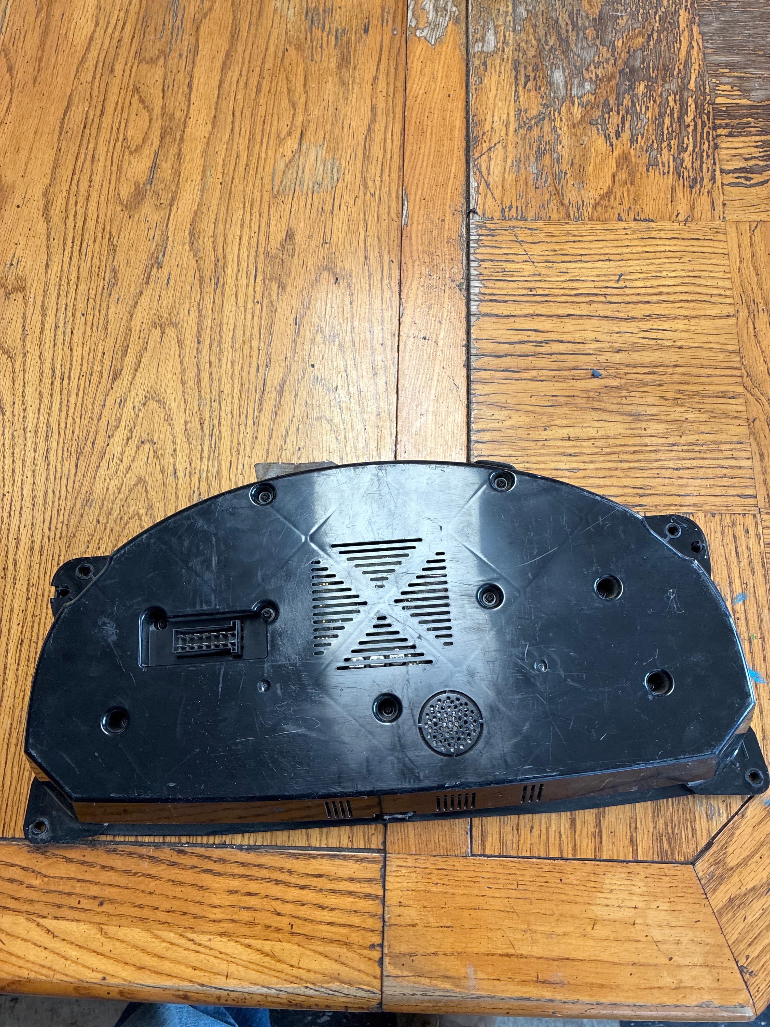 Kenworth T680 Speedometer Instrument Cluster